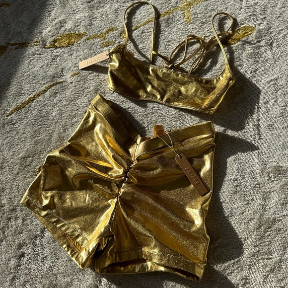 2. NWT Skims Metallic Swim V-Waist Short & Micro Scoop Bikini Top Two Piece Set - Picture 10 of 16